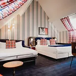 Du Cheval Blanc - Paris Marne La Vallée Hotel