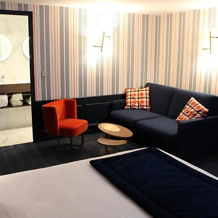 Hôtel Le Cheval Blanc 4*