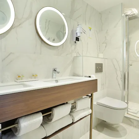 Du Cheval Blanc - Paris Marne La Vallee 4* Disneyland Paris