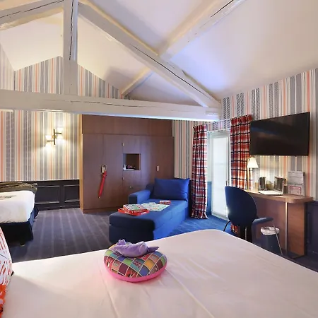 Hôtel Le Cheval Blanc Hotel 4*
