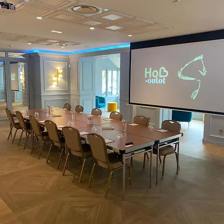 Hotel Hôtel Le Cheval Blanc 4*