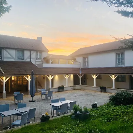 Hôtel Le Cheval Blanc 4* Disneyland Paris