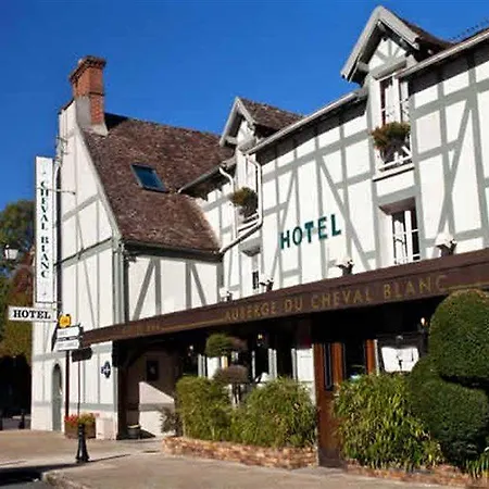 Hôtel Le Cheval Blanc Hotel 4*