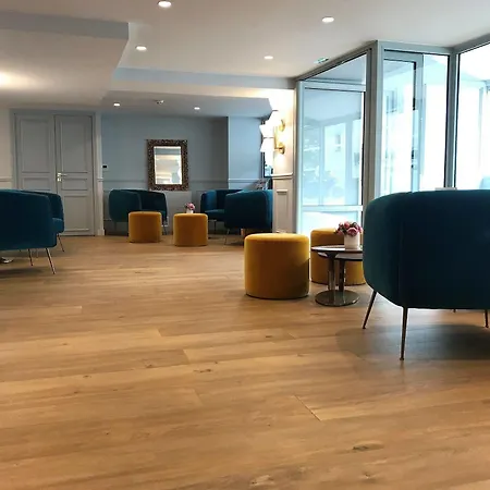 Hotel Hôtel Le Cheval Blanc 4*