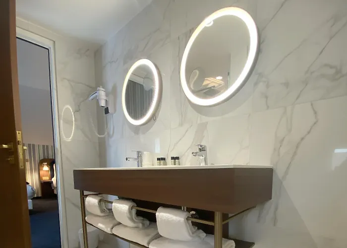 Du Cheval Blanc - Paris Marne La Vallee