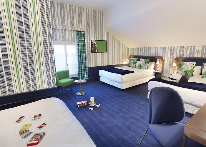 Du Cheval Blanc - Paris Marne La Vallee