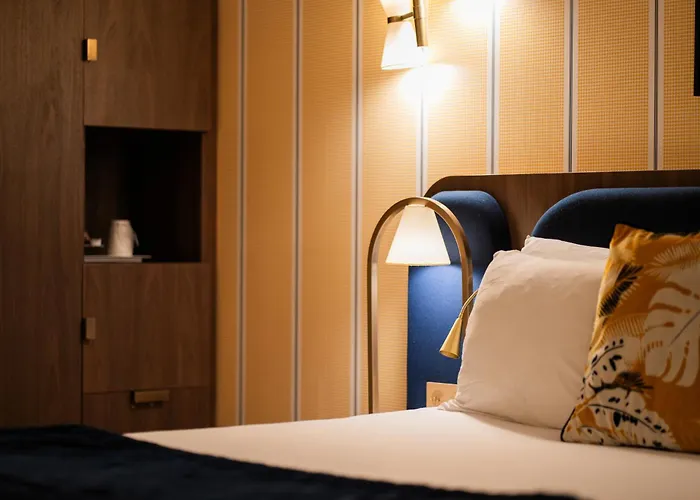 Hotel Du Cheval Blanc - Paris Marne La Vallee Disneyland Paris