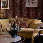 Le Cheval Blanc 4* Disneyland Paris