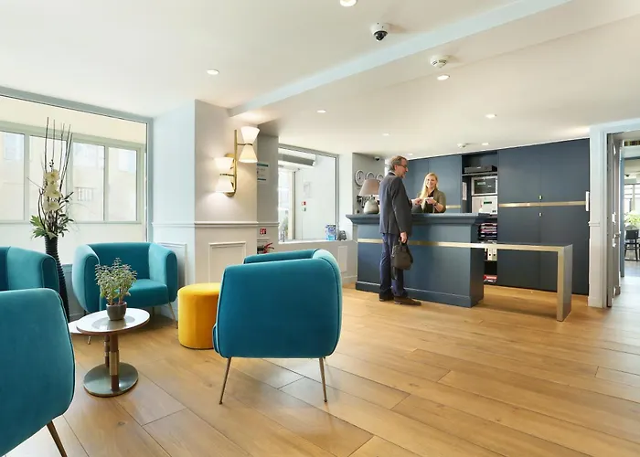 ホテル Du Cheval Blanc - Paris Marne La Vallee 4*